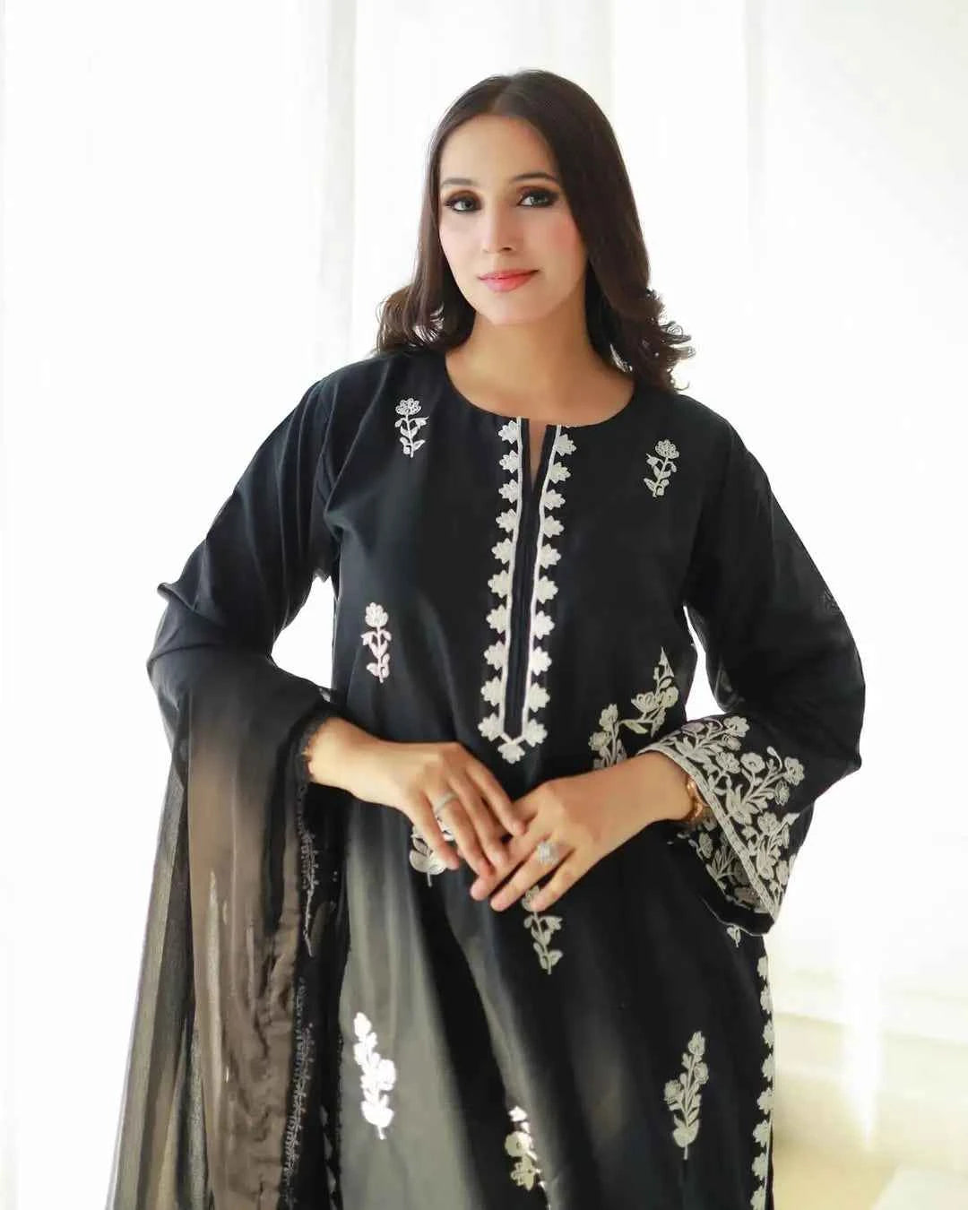 Delight - Stitched 2 pc